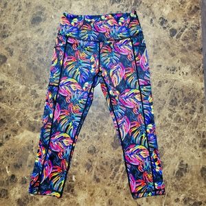 CVG Capri Length Tropic Like It's Hot Leggings, Size S